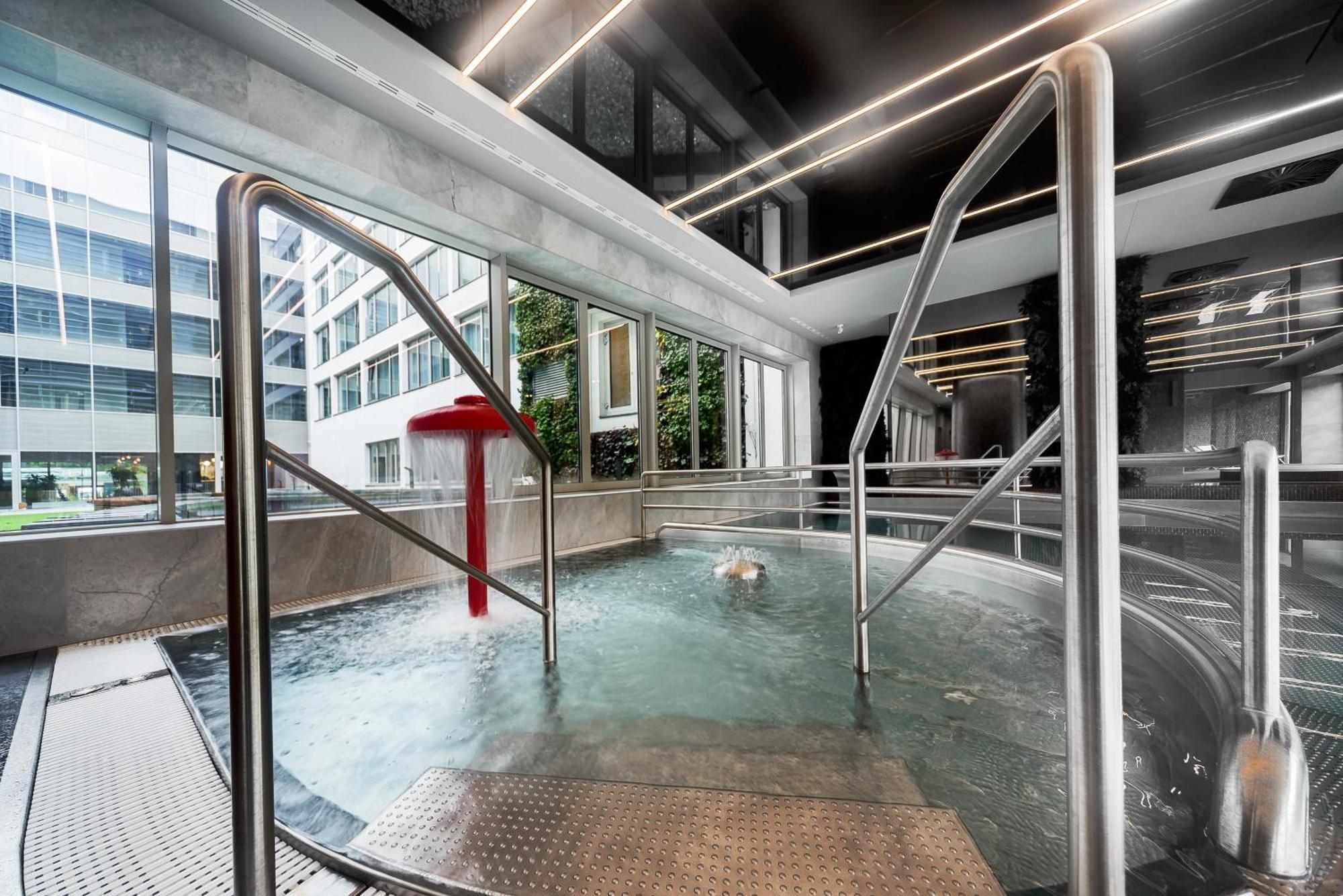 Golden Line Apartments シフィノウイシチェ エクステリア 写真